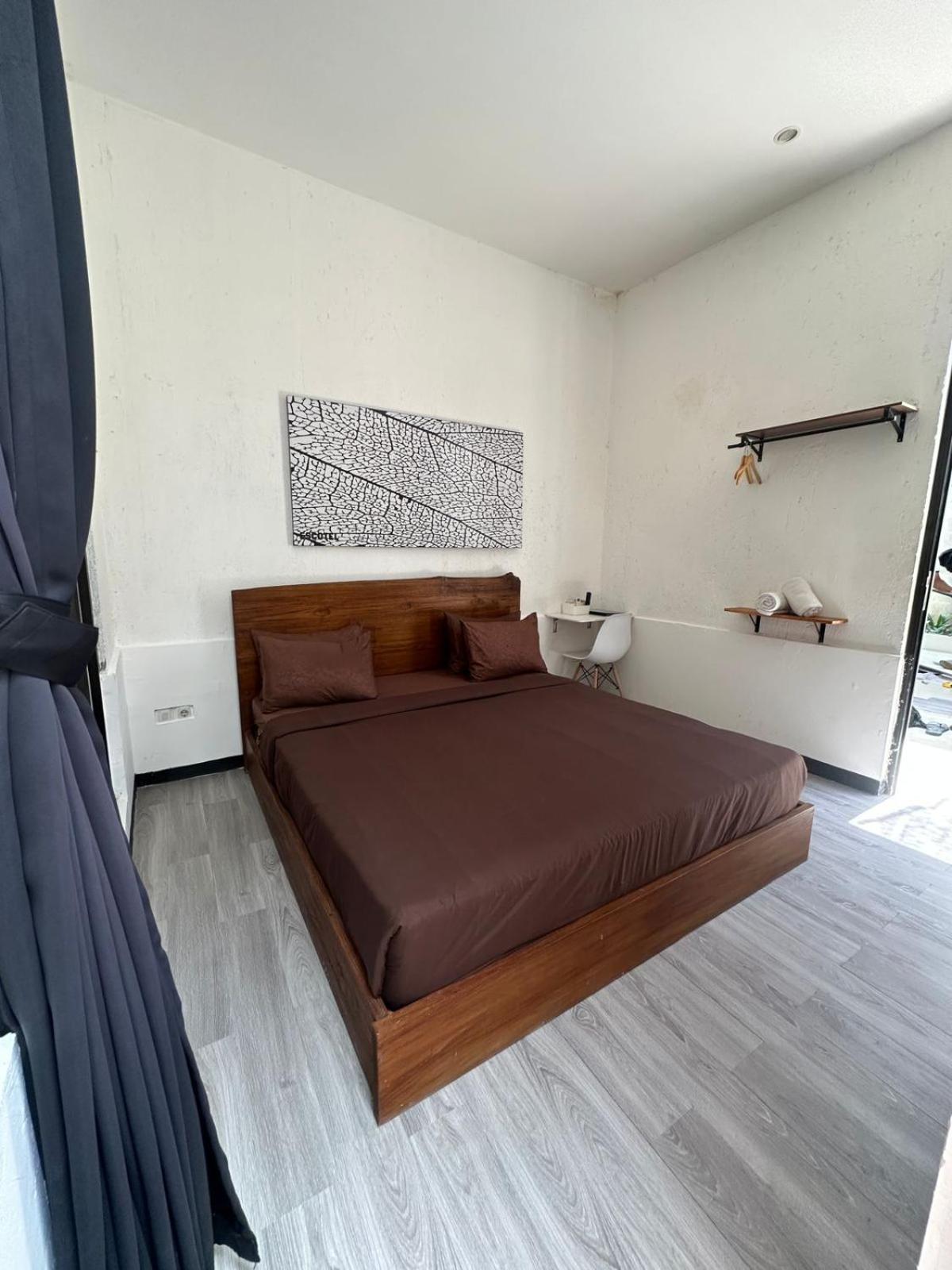 Escotel Tempekan Guest House Canggu Exterior foto